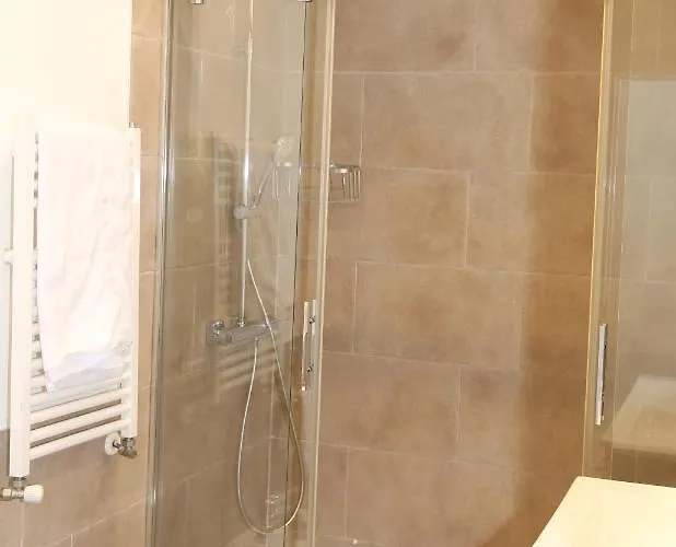 Premium En Pleno Casco Viejo De *