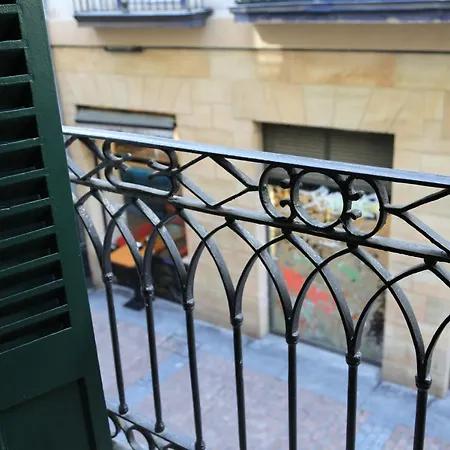 Premium En Pleno Casco Viejo De Bilbao