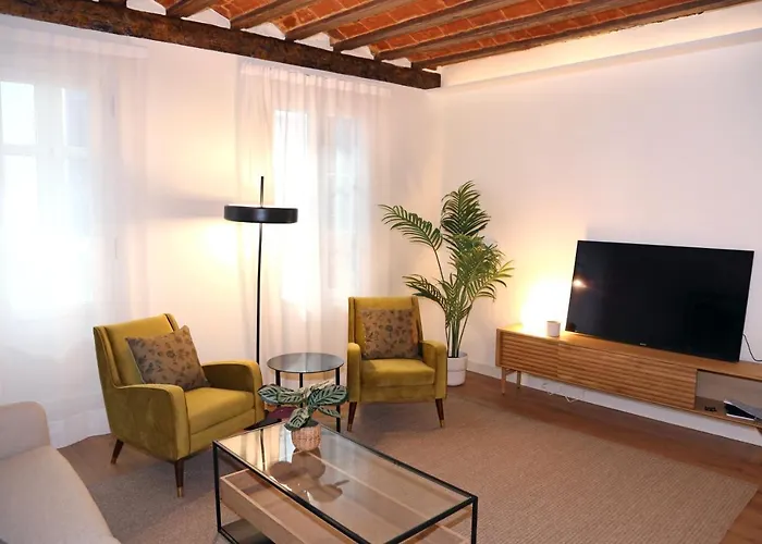 Premium En Pleno Casco Viejo De アパート *