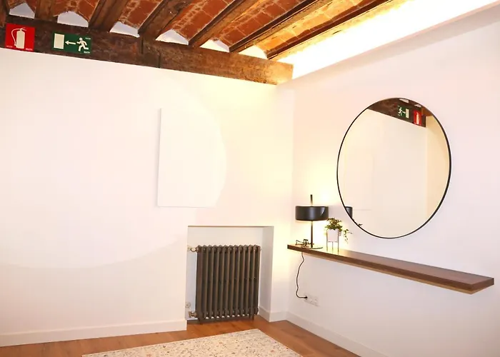 Premium En Pleno Casco Viejo De *